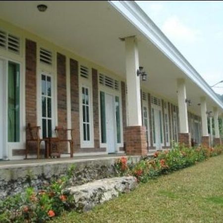 Green Sentul Indah Hotel And Resort Tjiteureup Eksteriør billede